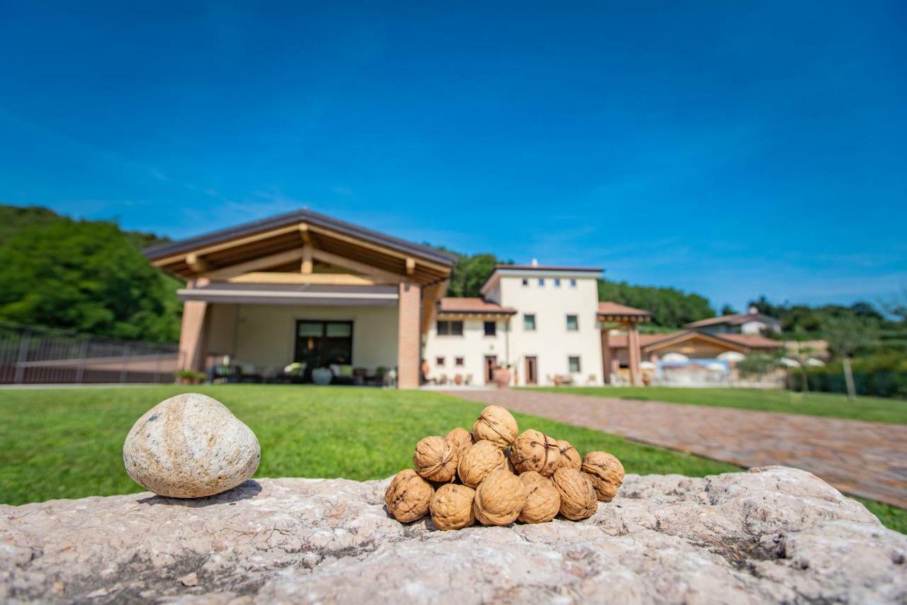Agriturismo La Pertica Костермано Екстериор снимка