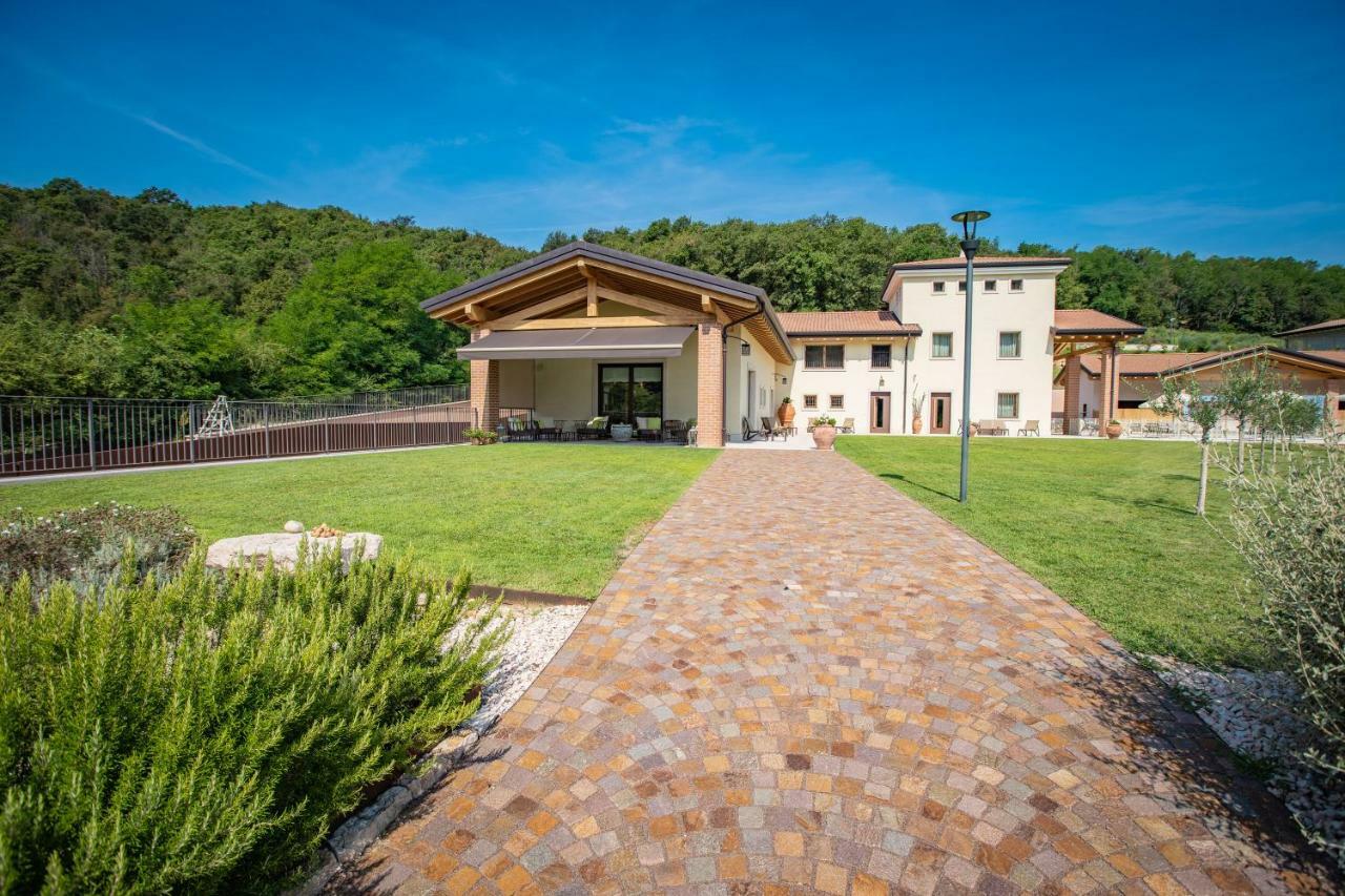 Agriturismo La Pertica Костермано Екстериор снимка