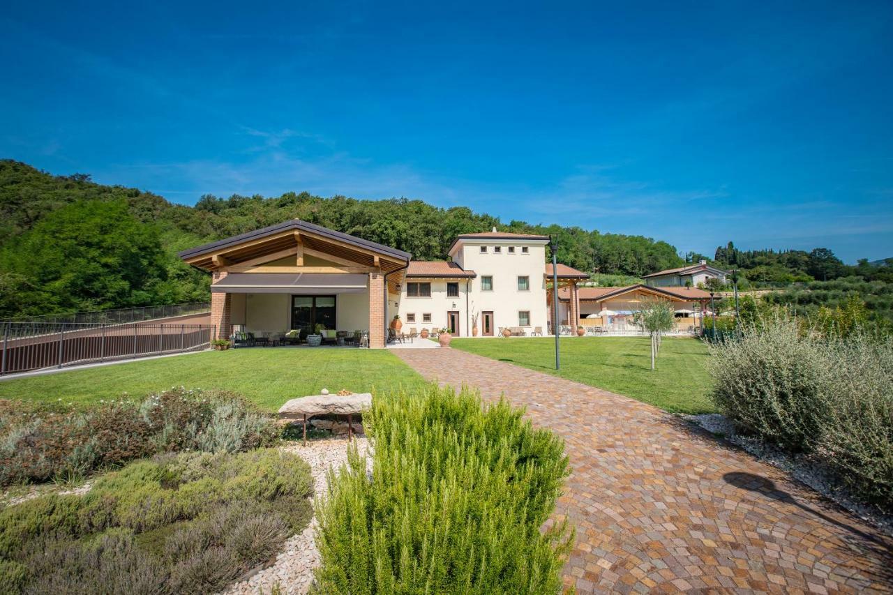 Agriturismo La Pertica Костермано Екстериор снимка