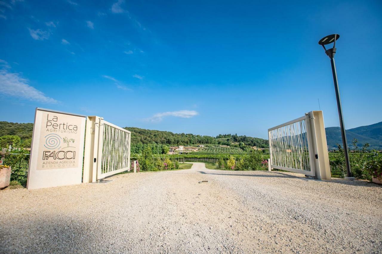 Agriturismo La Pertica Костермано Екстериор снимка
